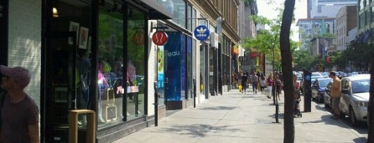 Adidas Originals Store is one of Tempat yang Disukai Paige.