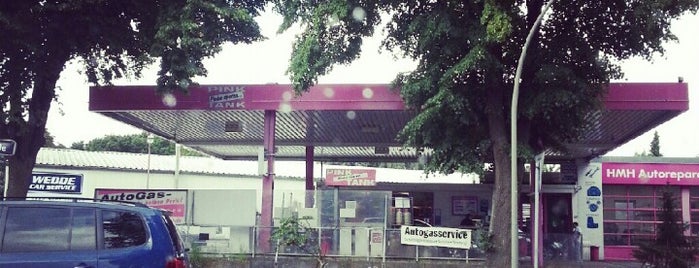 Pink Tankstelle is one of Tempat yang Disukai Maike.