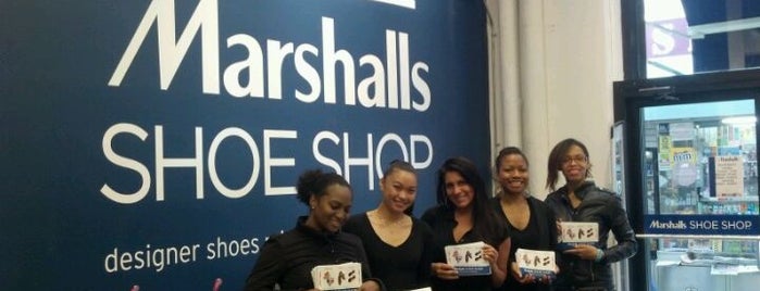 Marshalls Shoe Shop is one of Se Lança New York.