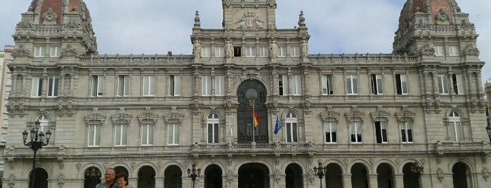 Praza de María Pita is one of Coruña desde la ETSAC.