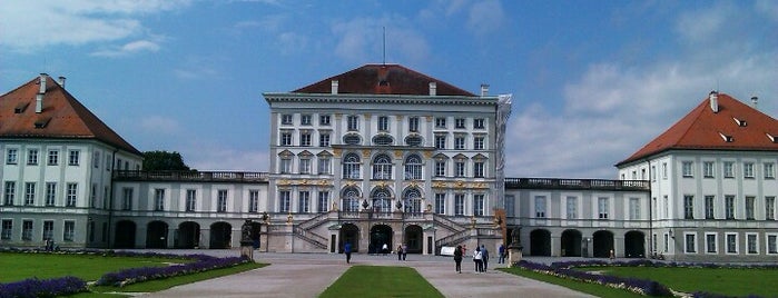 Château Nymphenburg is one of München Essentials.