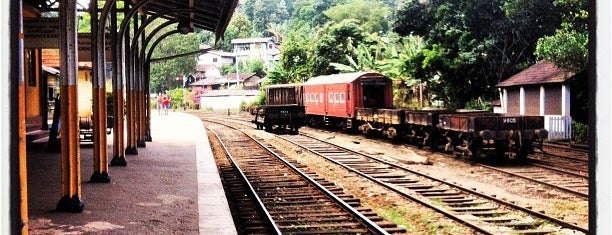 Peradeniya Railway Station is one of Railway Stations In Sri Lanka.