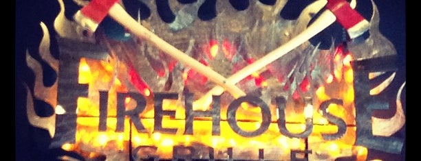 Firehouse Grille is one of สถานที่ที่ Aaron ถูกใจ.