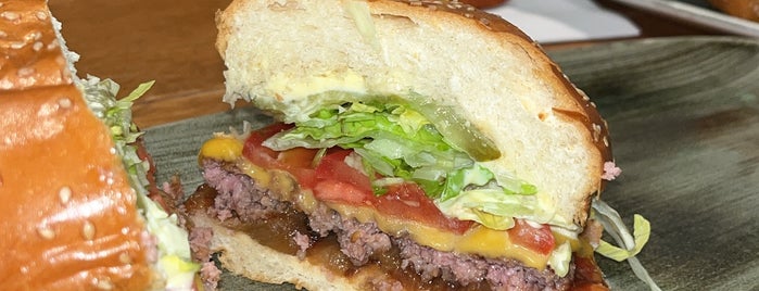 Le Burger is one of فيينا.