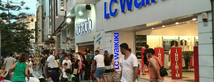 LC Waikiki is one of Locais curtidos por TC Cemil.