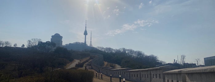 Seoul Namsan Fortress Wall Trail is one of Korea Trip 2018.