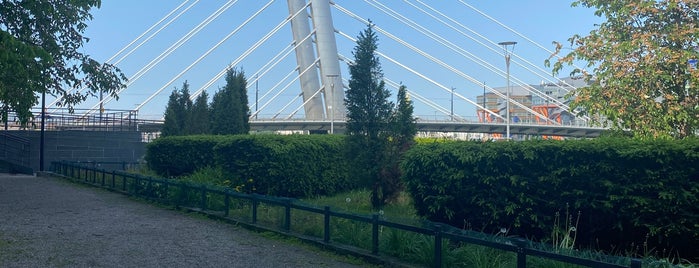 Crusellinsilta is one of Sillat - bridges.