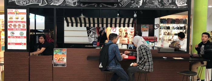 Berlin Döner is one of Jakarta Food Guide.