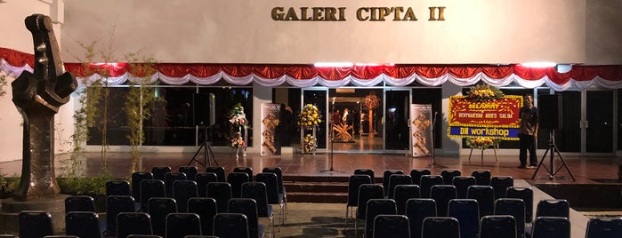Galeri Cipta II is one of Guide to Jakarta's best spots.