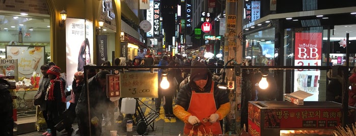 Myeongdong Street is one of Shandyさんのお気に入りスポット.