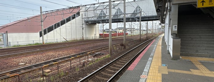 Higashi-Kanazawa Station is one of 北陸・甲信越地方の鉄道駅.