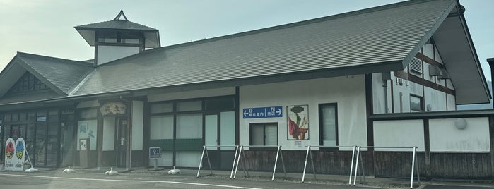 道の駅 たかはた まほろばステーション is one of 東北道の駅.