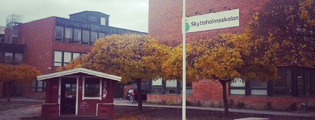 Skytteholmsskolan is one of Where I'm at.