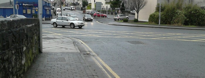 Navan is one of Oldcastle.