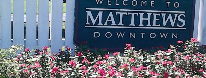 Downtown Matthews, NC is one of Locais curtidos por Christopher.