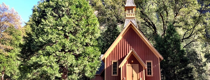 Yosemite Valley Chapel is one of CA To Do ☀️🌴.