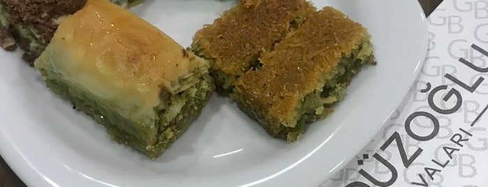 Gündüzoğlu Baklavaları is one of Boğaz Rumeli Yummi.