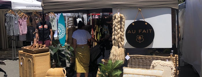 The Village Markets is one of Posti che sono piaciuti a Lauren.