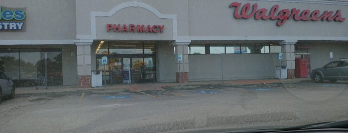 Walgreens is one of Miriamさんのお気に入りスポット.