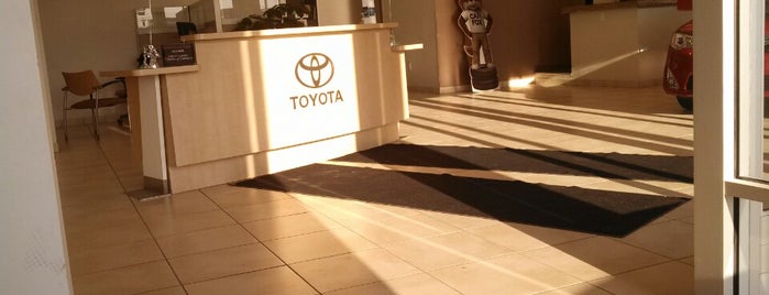 Holman Toyota Scion is one of Carlos 님이 좋아한 장소.