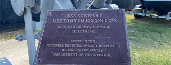 USS Stewart (DE-238) is one of Galveston / Historic.