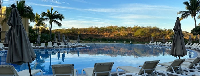 Poolside is one of Mazatlán.