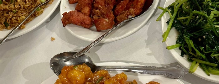Yang Chow Restaurant is one of SoCal Favs.