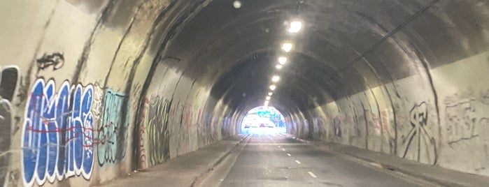 3rd Street Tunnel is one of Dan : понравившиеся места.