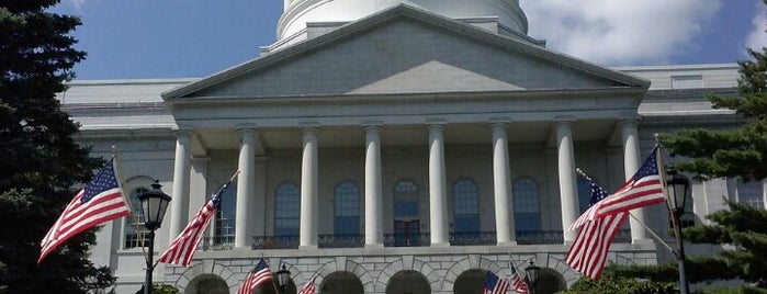 The State House is one of State Capitols.
