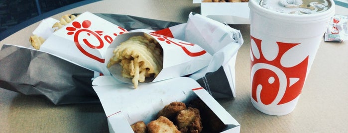 Chick-fil-A is one of Lugares favoritos de Chelsea.