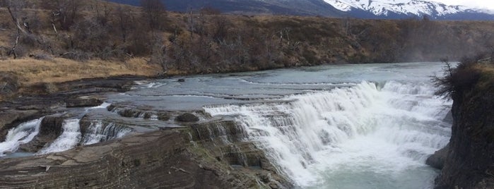 Cascada Del Rio Paine is one of Puerto Natales.