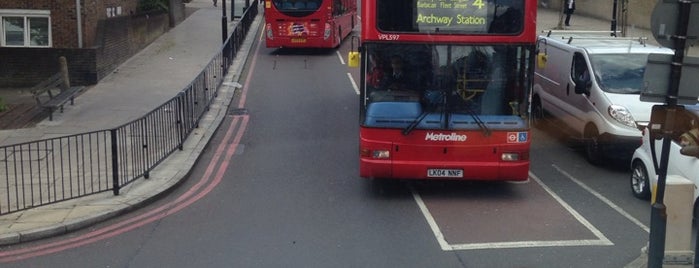 TfL Bus 210 is one of Buses.