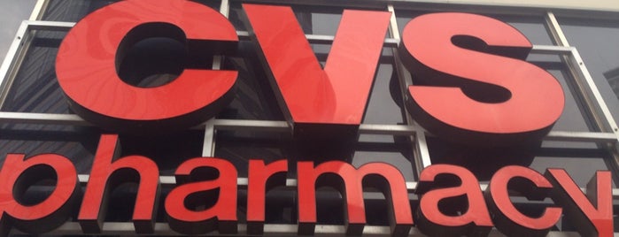 CVS pharmacy is one of Orte, die Retna gefallen.