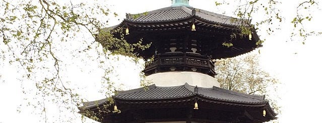 The Peace Pagoda is one of Londres a desbravar.