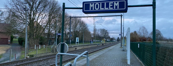 Station Mollem is one of Bijna alle treinstations in Vlaanderen.