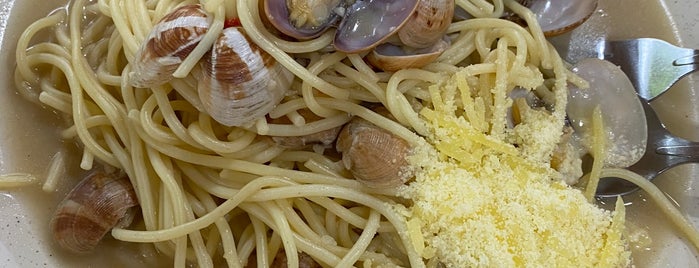 莊家 Grill & Pasta is one of Good Food Places: Hawker Food (Part I)!.