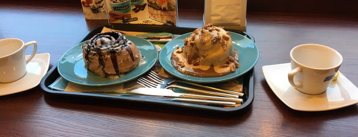 Cinnabon is one of IRAさんのお気に入りスポット.