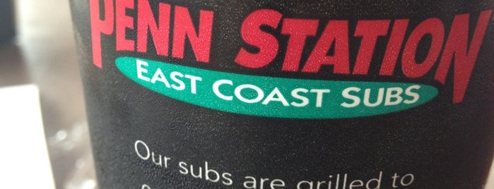 Penn Station East Coast Subs is one of Lugares favoritos de Steve.