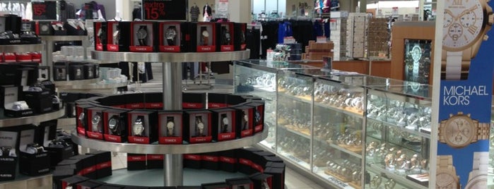 Macy's is one of Lugares favoritos de Jonathan.