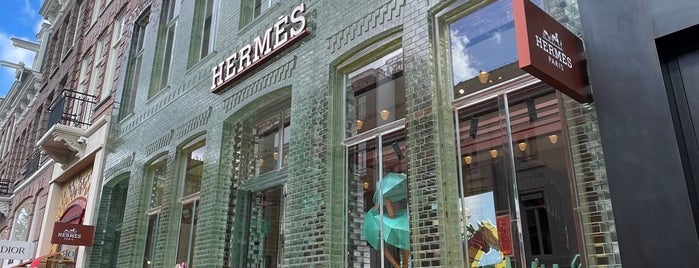 Hermès is one of Layover: AMS/EHAM.