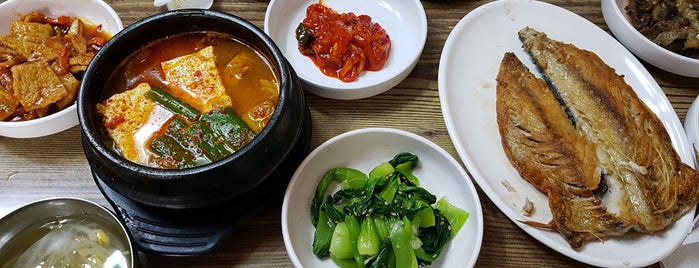 청주식당 is one of Suyeonさんのお気に入りスポット.