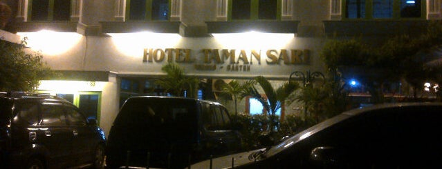 Hotel Taman Sari is one of Transportasi & Akomodasi.