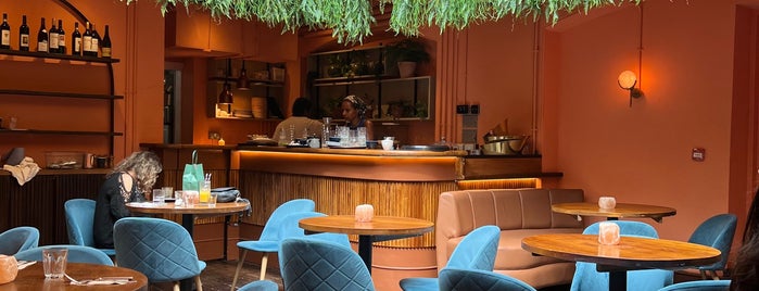 Lilly’s Café is one of LDN - Brunch/coffee/ breakfast.