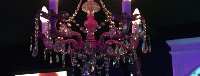 Chandelier's is one of Los cabos.