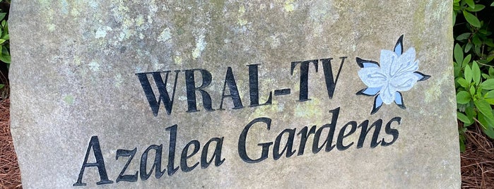 WRAL Gardens is one of สถานที่ที่ Arthur ถูกใจ.