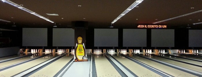 TOASTAMORE is one of QubicaAMF equipped Bowling Centers- Italy.