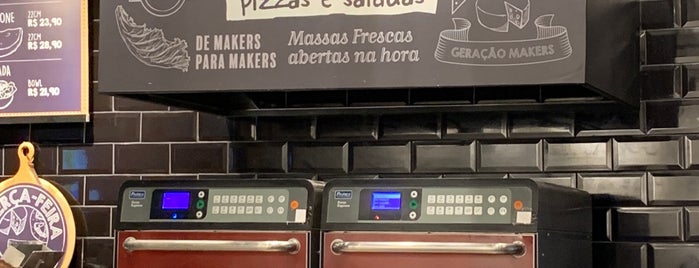 Pizza Makers is one of Locais curtidos por Marcello Pereira.