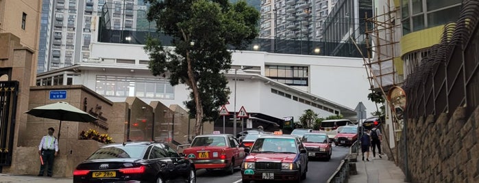 Ladies' Recreation Club is one of Craft beer in Hong Kong 香港精釀手工啤酒.