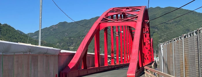 中部大橋 is one of 静岡県の吊橋.