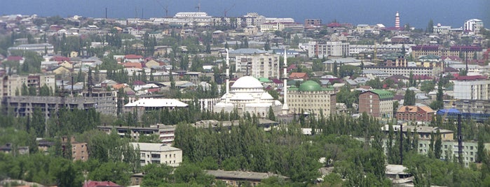 Makhachkala is one of Города Россиии.
